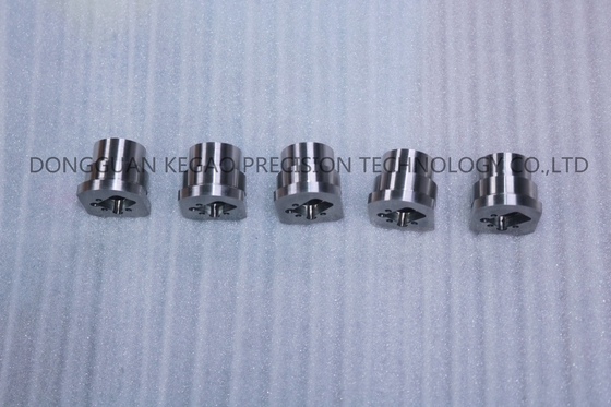 Core Insert Medical Injection Molding Parts SKD11 Material Polishing 60HRC